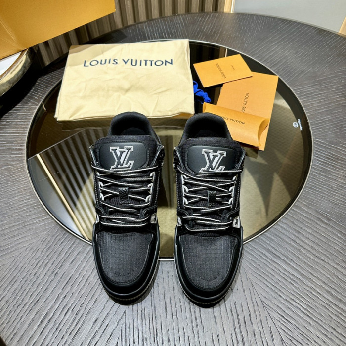 Lou1su1tt Skate Sneaker
