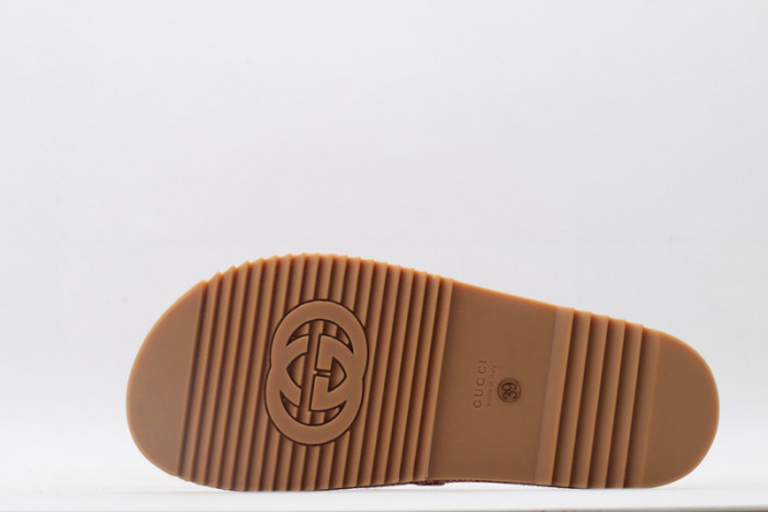 Gu66 SLIPPERS