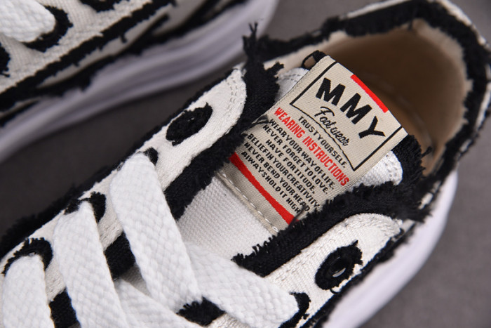 Ma1s0n MIHARA YASUHIRO SNEAKER