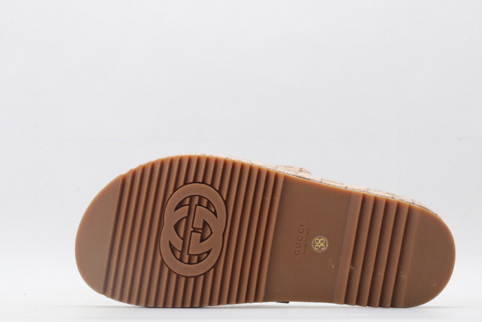 Gu66 SLIPPERS