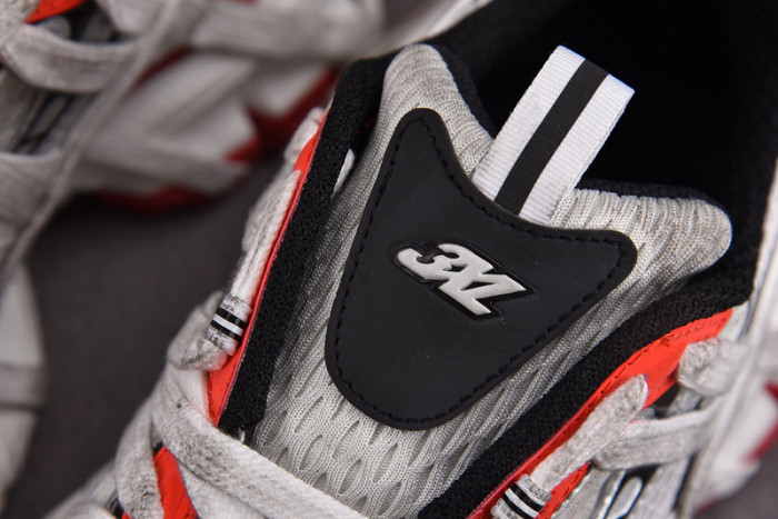 BLCG 3XL SNEAKER 778698 W3XLL 1261