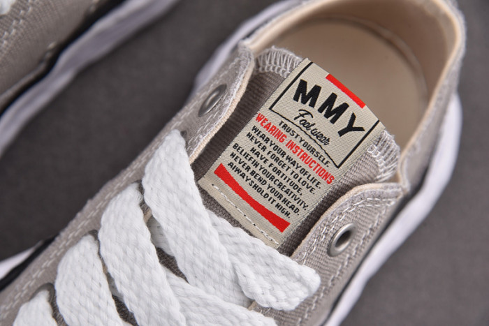 Ma1s0n MIHARA YASUHIRO SNEAKER