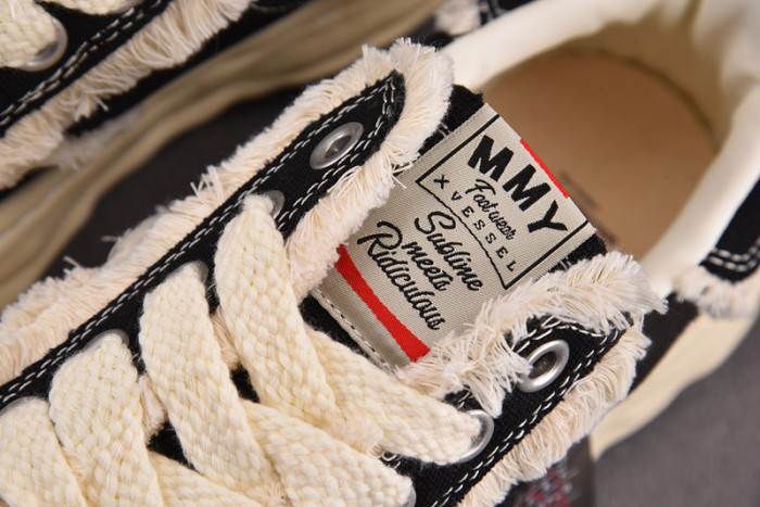 xvessel x Ma*s*n mihara yasuhiro sneaker