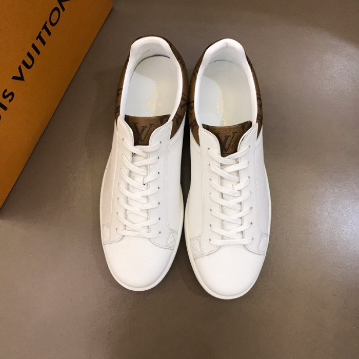 lou1su1tt Luxembourg Sneaker
