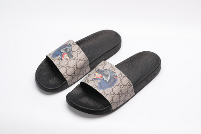 Gu66 SLIPPERS
