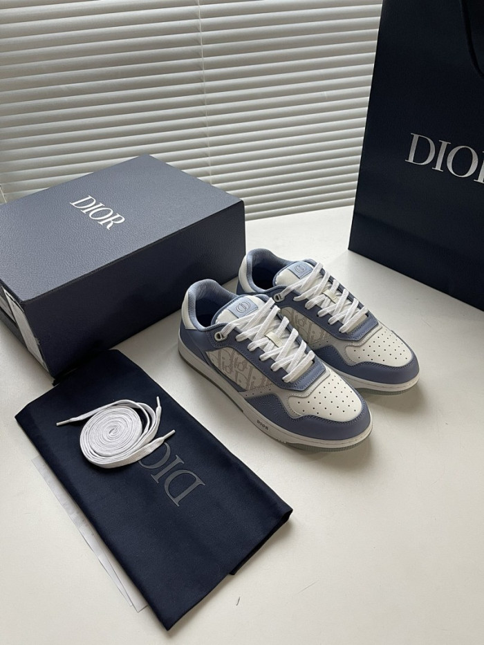 D10R B27 Sneaker