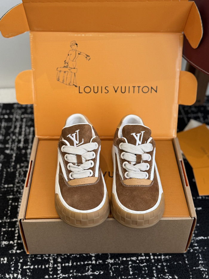Lou1su1tt Tilted Sneaker