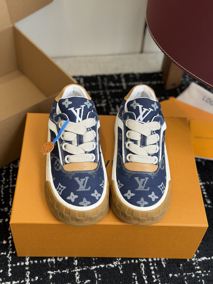 Lou1su1tt Tilted Sneaker