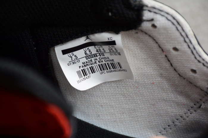 Air Jordan 1 Retro High Bred Toe 555088-610