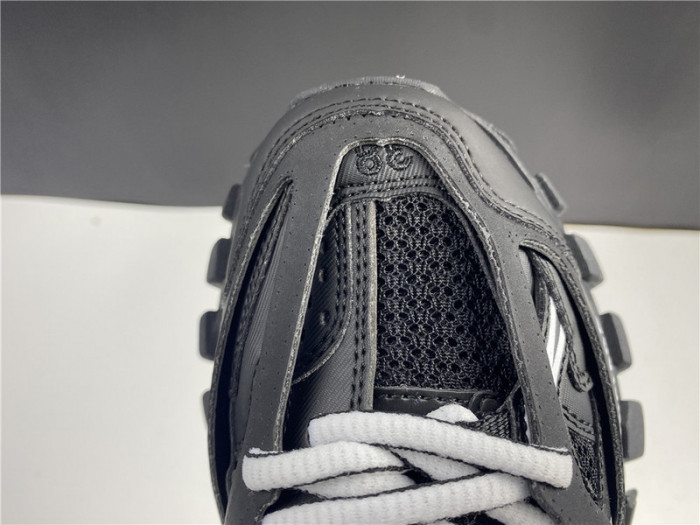 BLCG Track Trainer black 542436 W1G81 2045