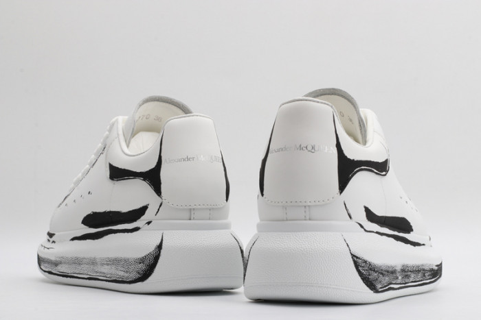 MQ Sneakers