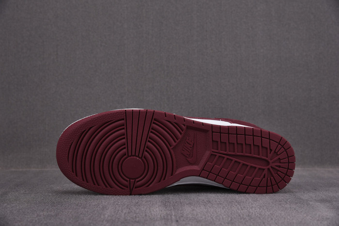 Nike Dunk Low Bordeaux (W) DD1503-108
