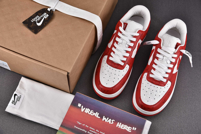 Nike Air Force 1