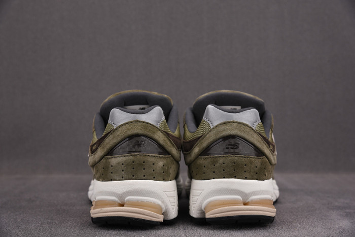 N3W BLANCE SNEAKER