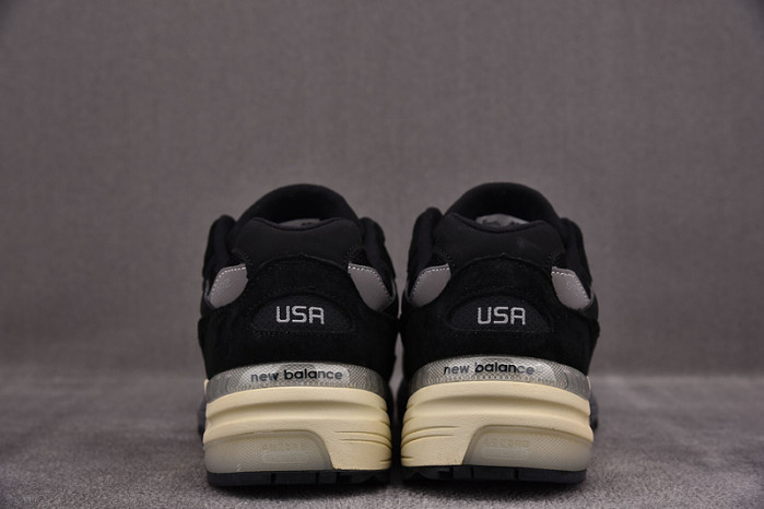 N3W BLANCE SNEAKER
