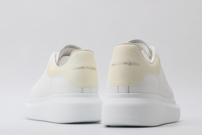 MQ Sneakers