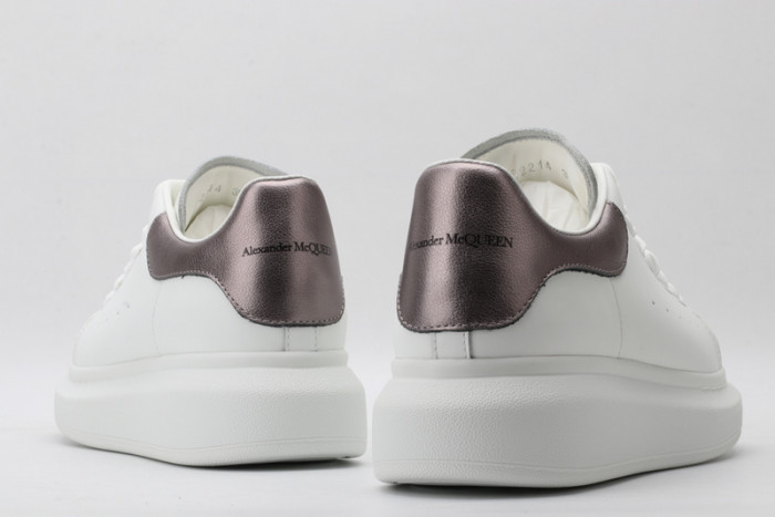 MQ Sneakers