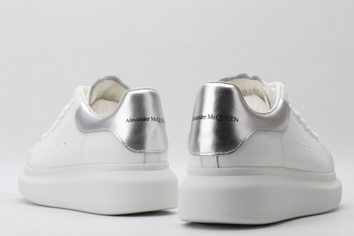 MQ Sneakers