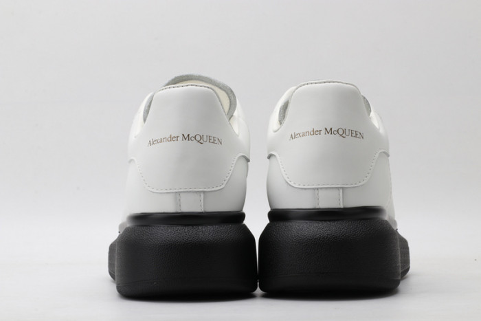 MQ Sneakers