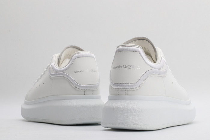 MQ Sneakers