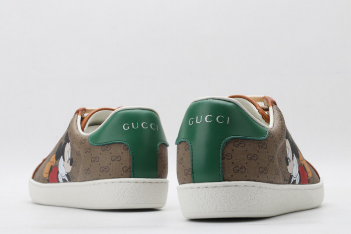 Gu66 Ace Embroidered Low-Top Sneaker