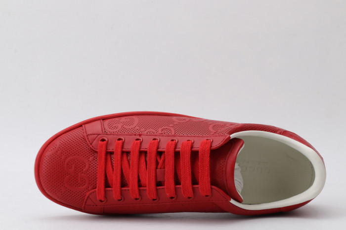 Gu66 Ace Embroidered Low-Top Sneaker