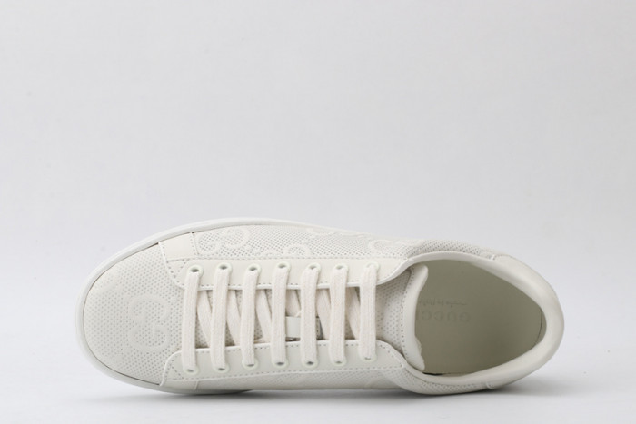 Gu66 Ace Embroidered Low-Top Sneaker