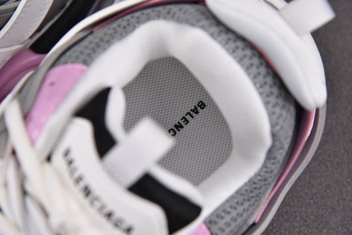 BLCG Track Trainer white pink grey 542023 W2FS9 9041