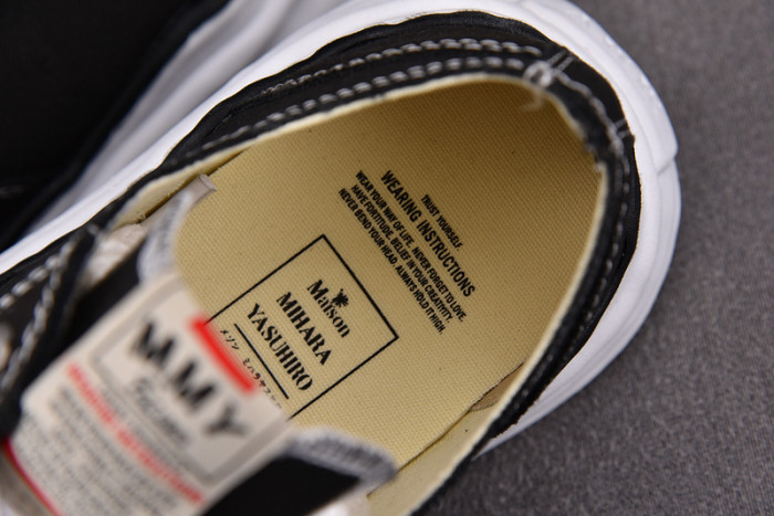 MAISON MIHARA YASUHIRO SNEAKER