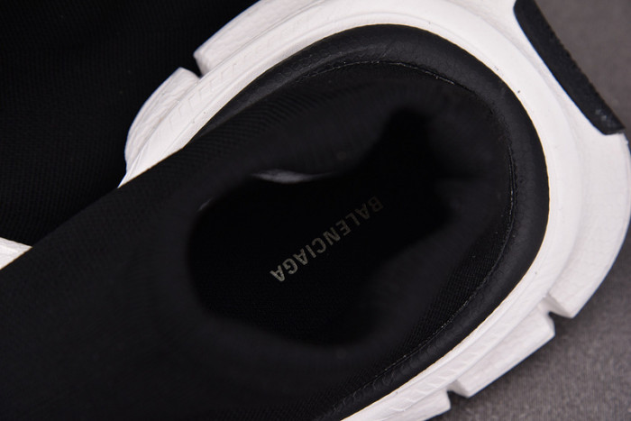 BLCG Speed Sneaker 758481 W2DG1 1090