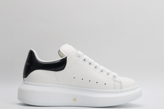 MQ Sneakers