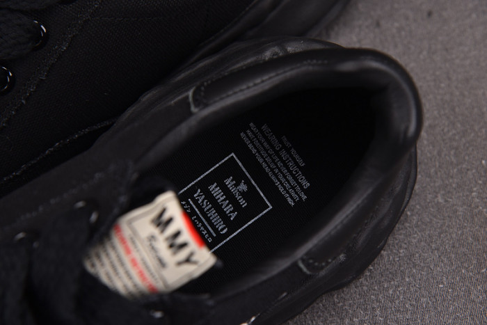 MAISON MIHARA YASUHIRO SNEAKER