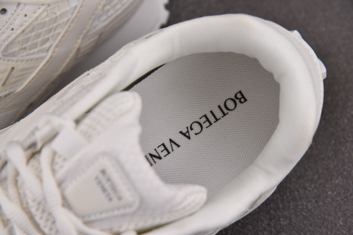 BOTEGA Ven*ta White