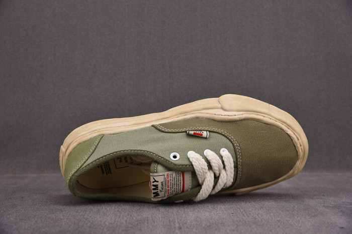 Ma1s0n MIHARA YASUHIRO SNEAKER
