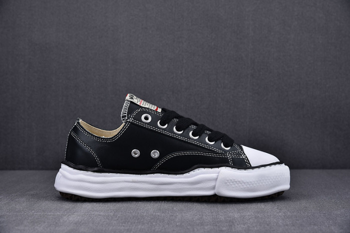 Ma1s0n MIHARA YASUHIRO SNEAKER