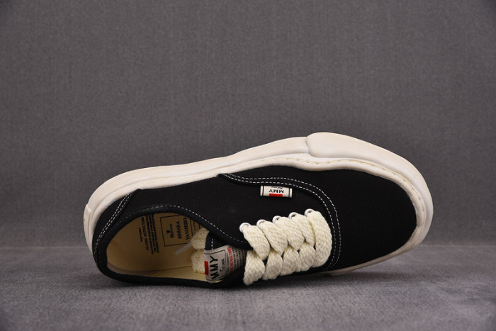 Ma1s0n MIHARA YASUHIRO SNEAKER