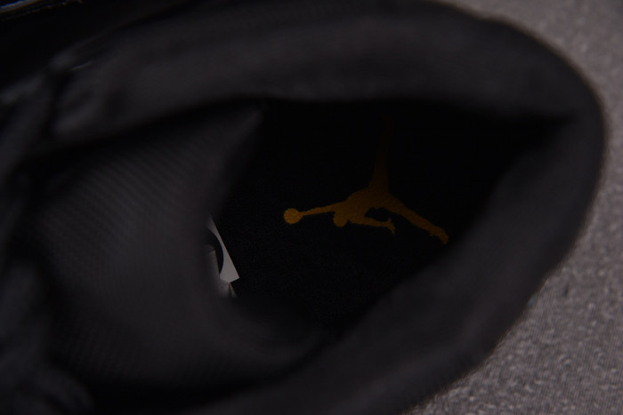 Air Jordan 11 Retro Gamma Blue (2025) CT8012-047