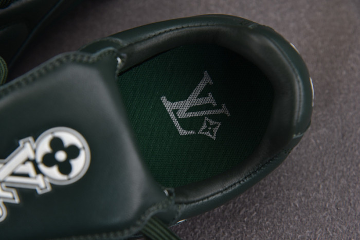 Lou1su1tt Footprint Soccer Green White