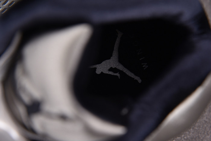 Air Jordan 5 Retro Wings (2025) (Women