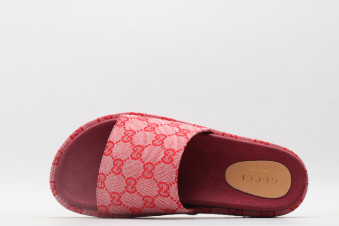 Gu66 SLIPPERS