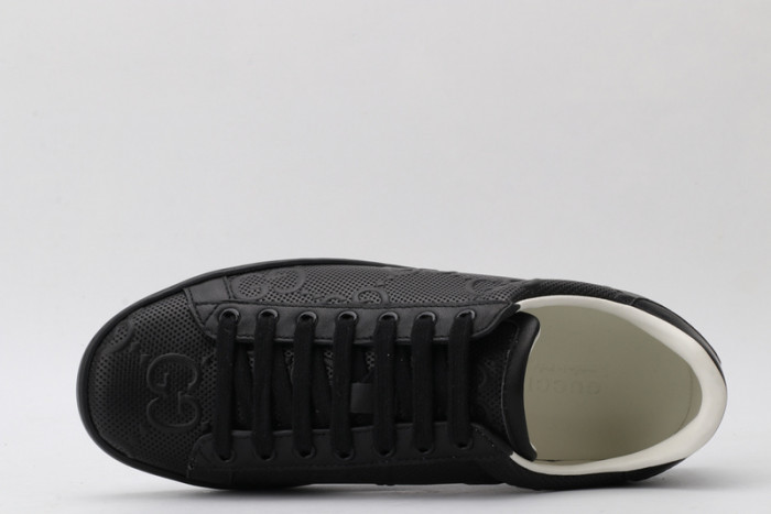 Gu66 Ace Embroidered Low-Top Sneaker 431942A38G09065