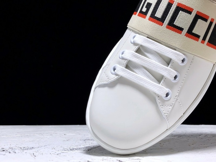 Gu66 Ace Embroidered Low-Top Sneaker