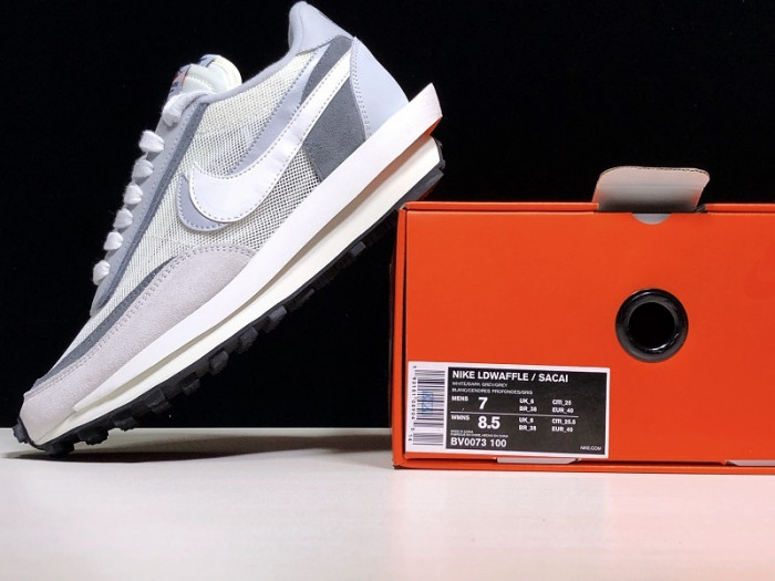 Nike LD Waffle Sacai Summit White BV0073-100