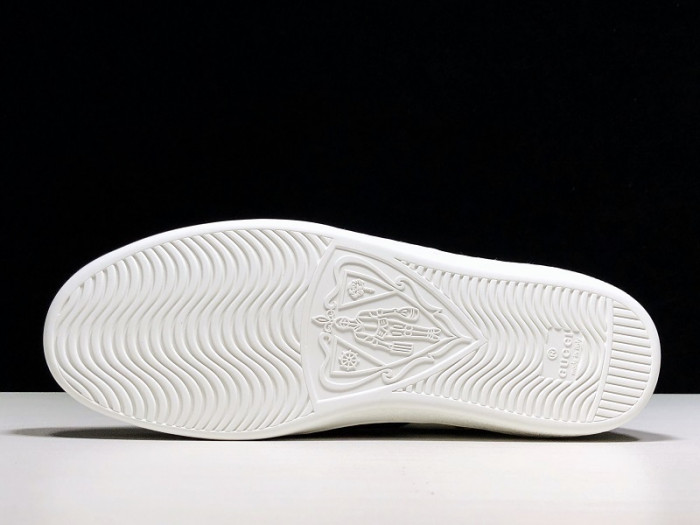 Gu66 Ace Embroidered Low-Top Sneaker