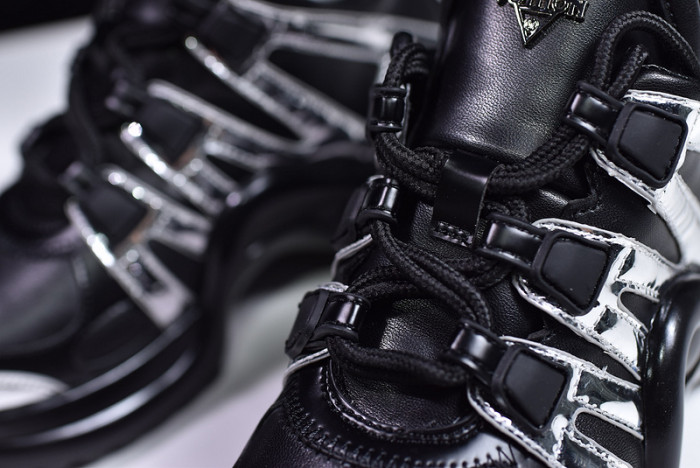 lou1su1tt Archlight Sneaker