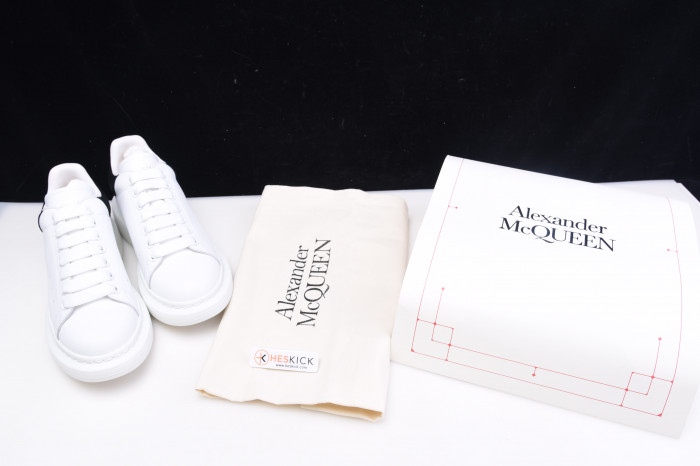 MQ Sneakers