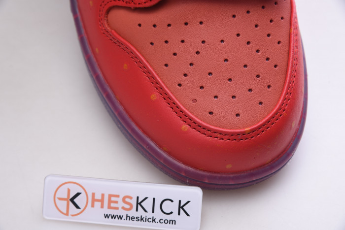 Nike SB Dunk low"strawberry cough" CW7093-601