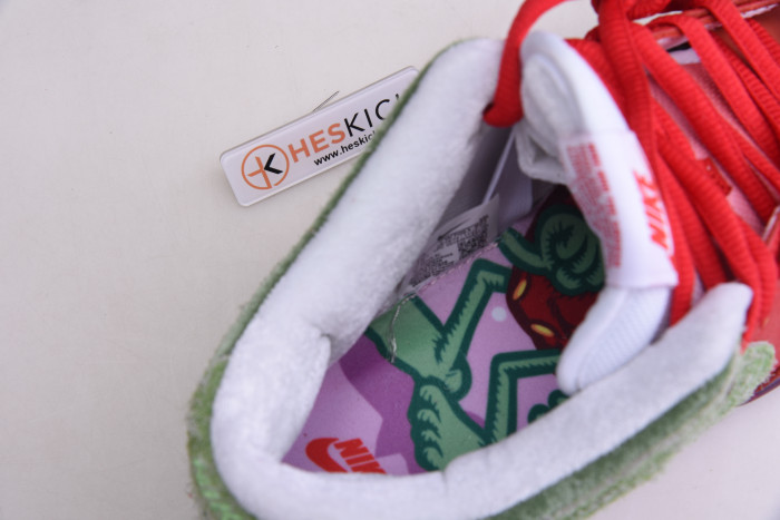 Nike SB Dunk low"strawberry cough" CW7093-601