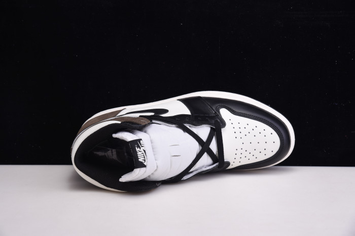 AIR Jordan 1 Retro High Dark Mocha 555088-105