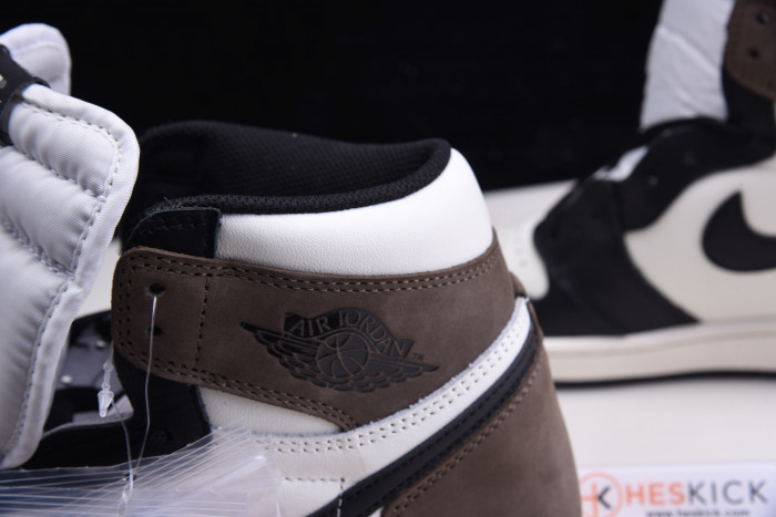 AIR Jordan 1 Retro High Dark Mocha 555088-105